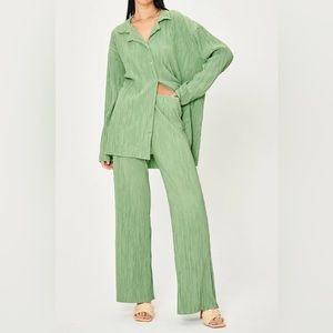 Storets Maria Plisse Pants and Shirt Set - NWOT